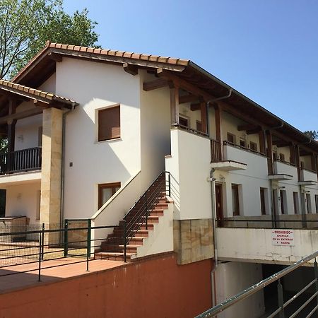 Apartamentos Rurales La Fuente Pesués Exterior foto